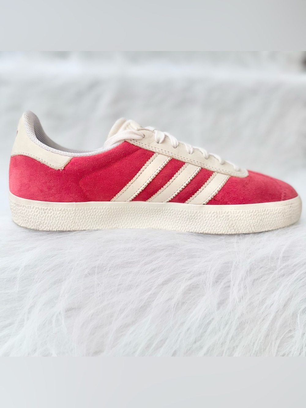 Adidas Gazelle ADV Skate Shoes "Better Scarlet" Red Men's Size 8 / Women's 9 New - Picture 2 of 10